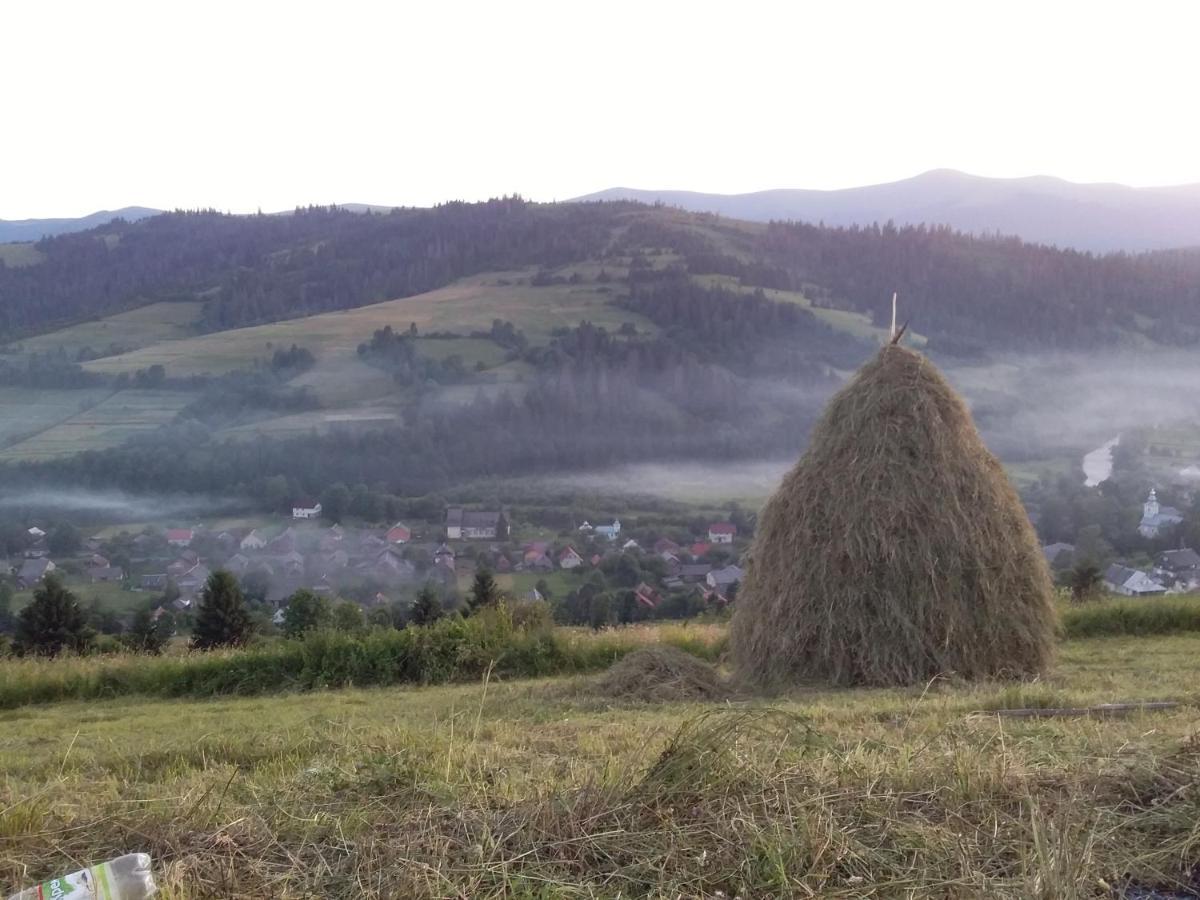 Лісова Хатинка Daire Kelechin Dış mekan fotoğraf
