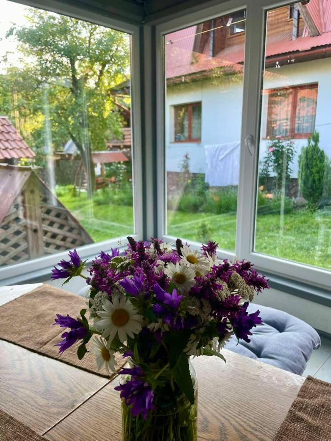 Лісова Хатинка Daire Kelechin Dış mekan fotoğraf